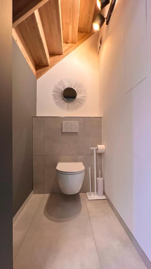 H-85 Suites Level 5/10 Coblenza Esterno foto