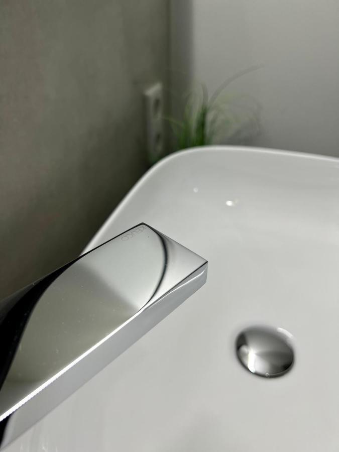H-85 Suites Level 5/10 Coblenza Esterno foto